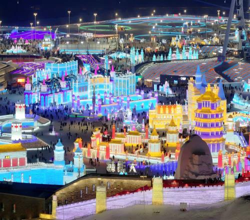 “冰雪经济”破万亿，下一个“尔滨”在哪里丨城市论