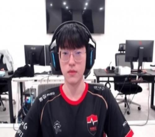 Scout：太久没用韩语游戏和生活里常常无法立即想起要表达的内容