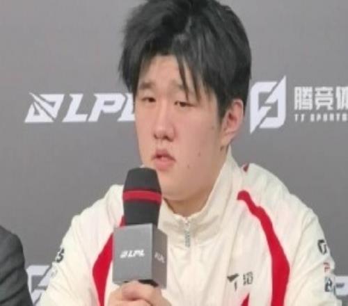 Fengyue:治疗按早了大招的角度没有找好其实那波是必杀