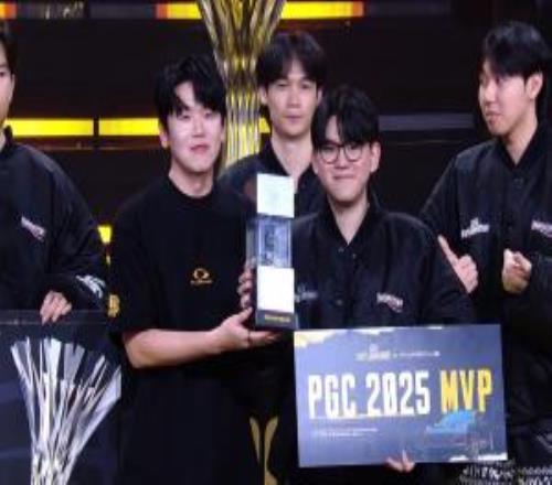 羡慕坏了!PGCFS最终夺冠,Belmoth拿下MVP并获得保时捷Cayenne