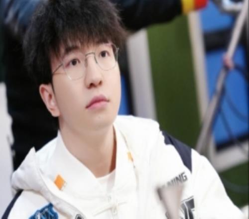 爆料人透露德杯二阶段赛程:12月25号Viper与Elk圣诞大战