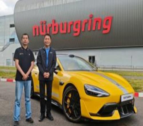 《GT赛车》制作人分享驾驶小米Su7U跑纽北赛道感受:单圈成绩很好