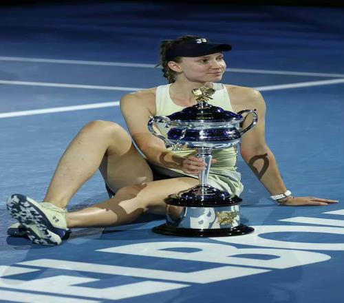 莱巴夺冠,武科夫神级指导成名场面,比起外界争议合适更重要