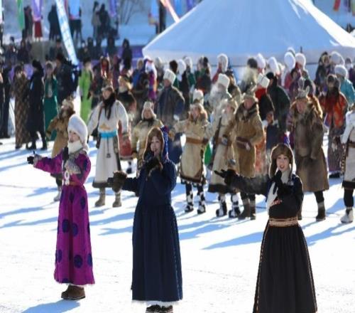 第二十一届内蒙古冰雪那达慕启幕！雪原盛宴燃动冰原狂欢