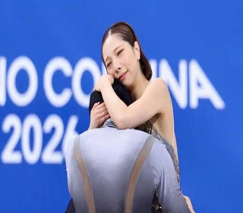 直问"璃龙"你俩到底是什么关系