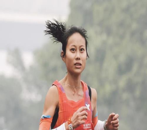 朱卿，生日快乐！明天更快啰