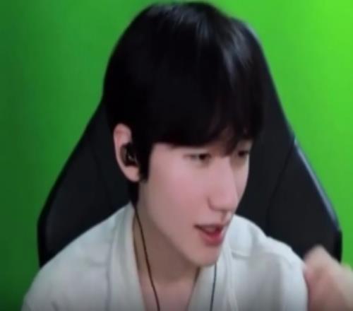 peanut:看到了相赫哥留的纸条,回归对我真的太遥远了