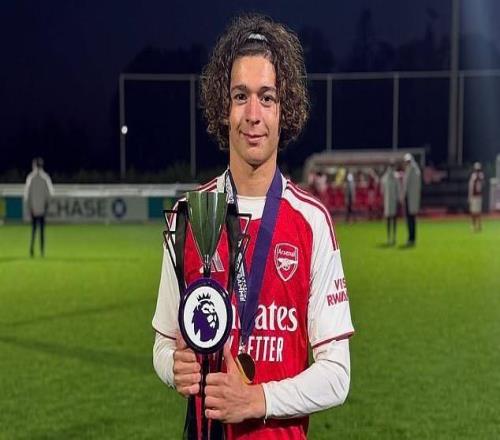 13岁零343天,阿森纳小将成为青年欧冠历史上最年轻出场球员