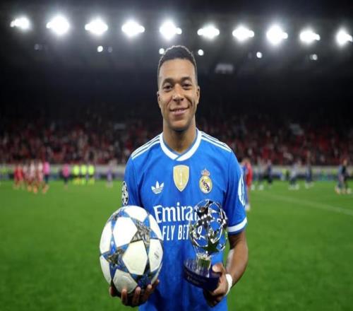 姆巴佩:这场比赛对球迷来说非常精彩,但对球员来说则不然