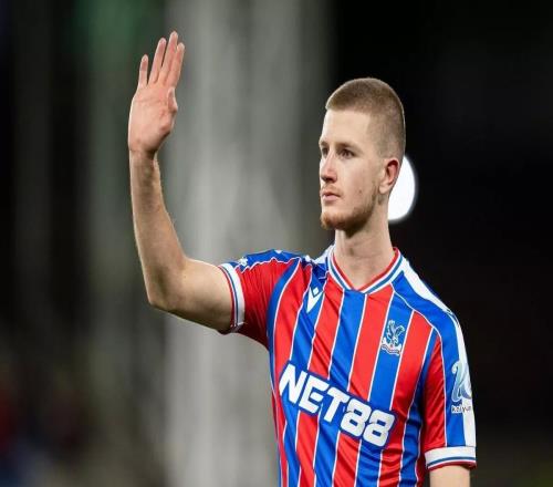 镜报:曼联有信心在明夏以7000万镑签下亚当沃顿