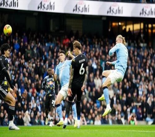 12球,曼城本赛季英超在上半场的进球比其他球队都多