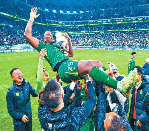 赛季唯一亮点!国安锋霸获中超双荣誉,MVP要助球队拿下最后一冠