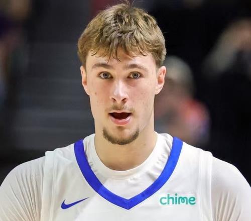 狂轰35分8板!就在今天,一项由老詹保持的NBA纪录被弗拉格打破了