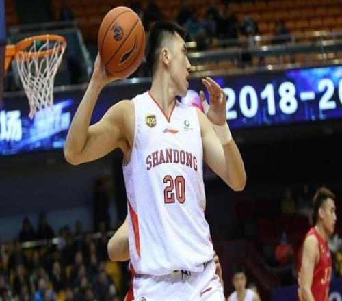 单节怒砍12分拒绝继续连败,国产鲨鱼距离CBA第一饼王只差个劳森