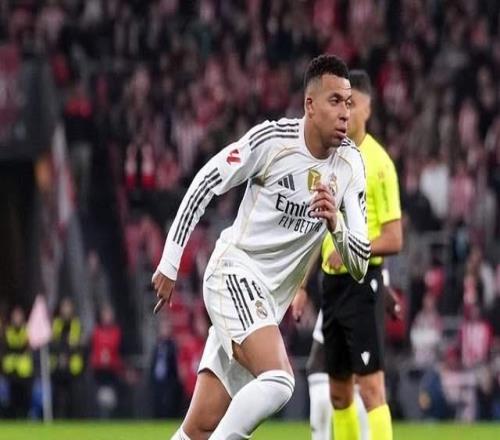 姆巴佩一数据五大联赛第一,但冲击金球奖,最大竞争对手还是梅西