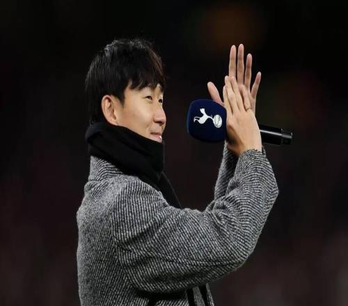 跟队:孙兴慜“吐槽”格雷不给自己发消息,但是他自己换号了