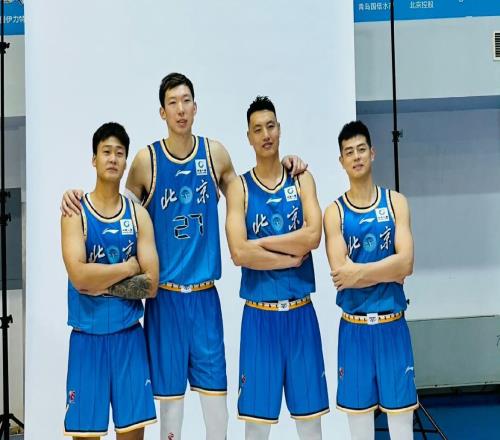 拒绝加盟北京队曾凡博下家仍未确定,广东队成最大赢家!