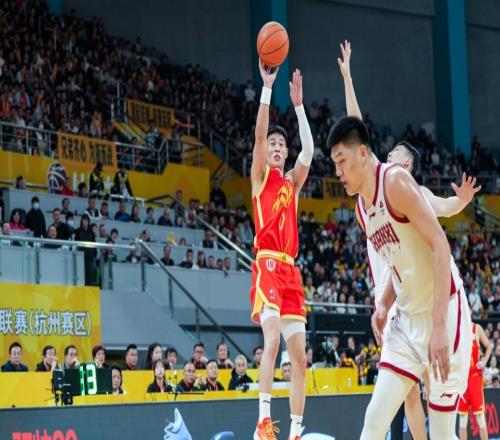 主帅都不看+3顶薪参赛!CBA潜力赛沦为笑柄连足球U23政策都不如