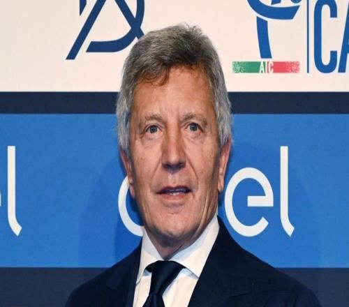 意甲主席:米兰科莫海外赛在推进中减少俱乐部数量很难实现