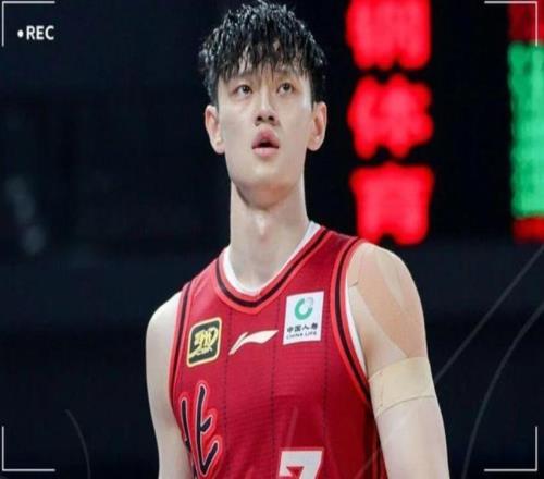 曾凡博千万年薪被拒,贾磊直播透露双方不会续约