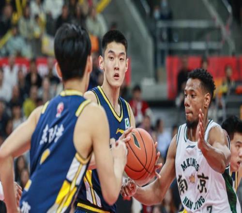 CBA14日比赛综述:郭昊文42分生涯新高,浙江加时输宁波