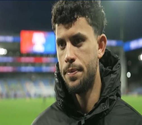 努内斯:不管谁在我身前位置踢球,我都很高兴能和他一起比赛