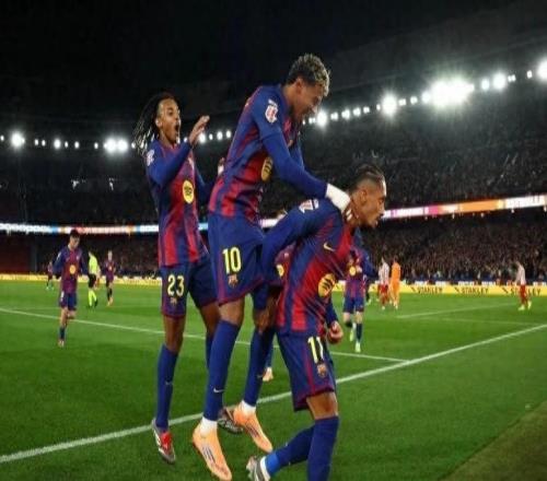 西甲:巴萨主场力克奥萨苏纳,领先皇马7分稳居榜首