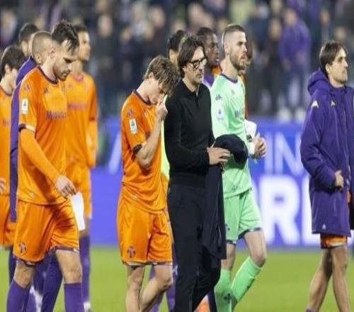 记者:佛罗伦萨对球员采取惩罚性封闭管理,瓦诺利也可能下课