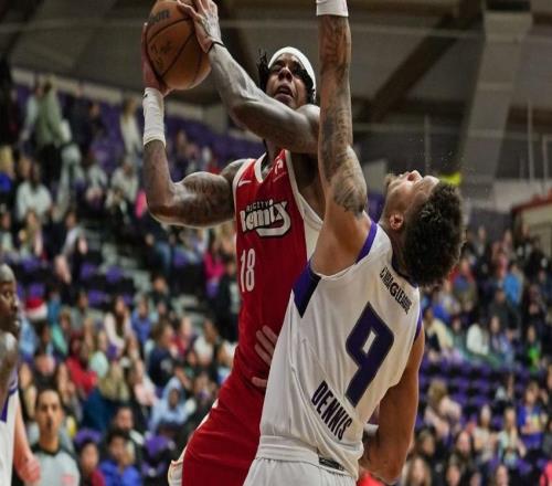 攻守兼备的全能型侧翼球员!开拓者应该给他多一些表现机会