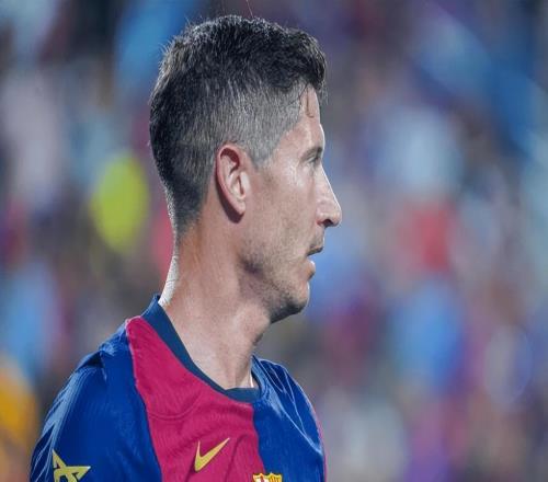 37岁巴萨9号面临重要选择:是去到意甲“养老”,还是大幅度降薪