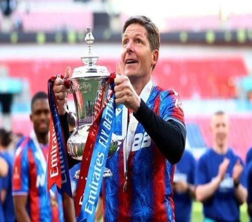 英超大黑马面临解体!神奇主帅不续约中轴线都要走人