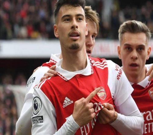 全力争冠!阿森纳仍在补强:冬窗清洗马丁内利6500万豪购新枪