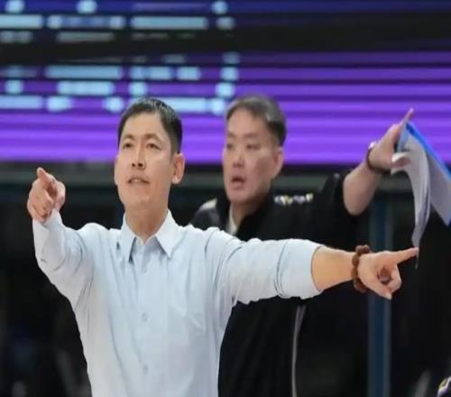 CBA:险胜天津北控赛季开局两连胜