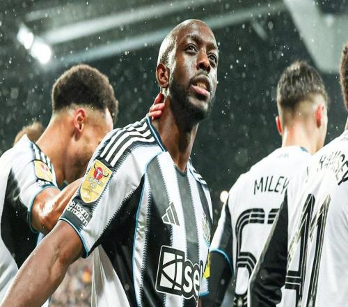 为卫冕而战,纽卡队史首次连续两个赛季闯入联赛杯半决赛