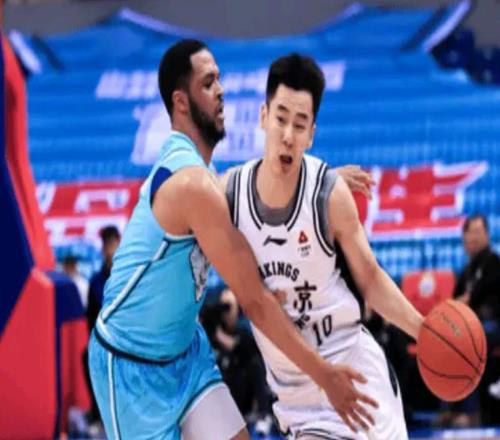 CBA最离谱的球队!外援拿88分,国内球员仅得11分,球迷都这样说