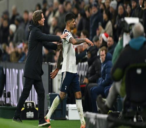 罗梅罗在英超3次被红牌罚下,为热刺队史第二多