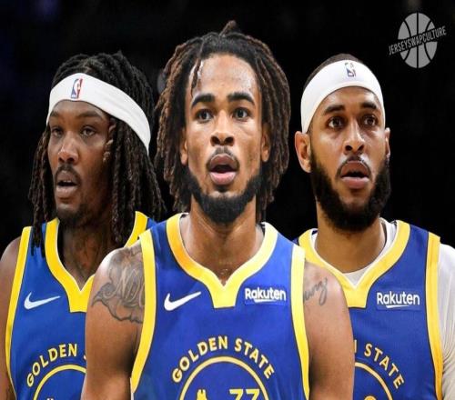 名记:勇士有意运动能力出色的中锋,包括罗威、加福德和克拉克斯顿