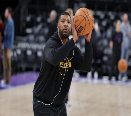 35000美元,湖人队后卫马库斯斯玛特被罚款的原因是对裁判不满