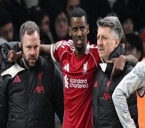 英超:利物浦21力克热刺,却付出沉重代价