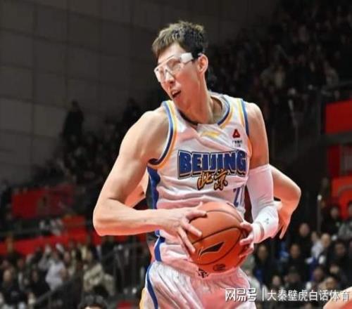 隨著一場51分狂勝，CBA5連勝球隊誕生！趙睿里程碑，最新排名如下