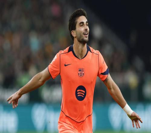 每體：為避免進(jìn)入合同年，巴薩準(zhǔn)備提前續(xù)約費(fèi)蘭托雷斯