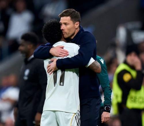 阿隆索糾錯(cuò)！皇馬6000萬(wàn)前鋒蛻變：邊緣人晉升主力全隊(duì)受益