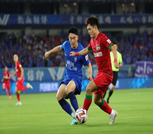 新賽季起飛！中超黑馬敲定32歲泰山主力連簽5大前國腳組爭冠豪陣