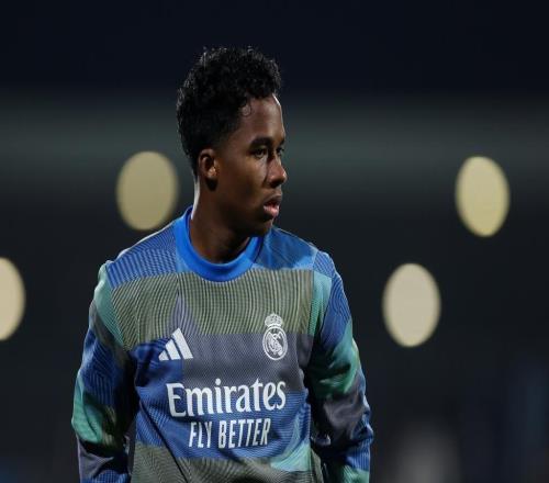 體壇聯(lián)播阿森納驚險晉級聯(lián)賽杯四強，恩德里克加盟里昂