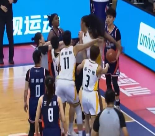 WCBA罰單：衛(wèi)冕冠軍廣東女籃外援卡多佐禁賽一場罰款5000元