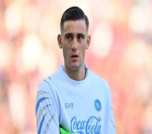 记者：洛伦佐卢卡被推荐给尤文，但尤文专注签中场和右后卫