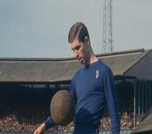 蓝军秘史:斯坦福桥点球点下方安葬着蓝军传奇奥斯古德的骨灰