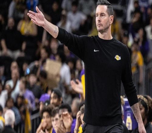 帕金斯:雷迪克公开抨击球员可爱又好笑,他总归咎于别人