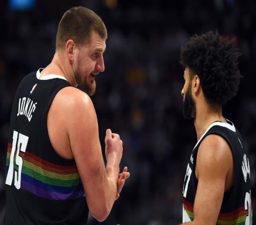 統治圣誕大戰！狂轟91分18板25助，歷史第一組合誕生，誰頂得住啊