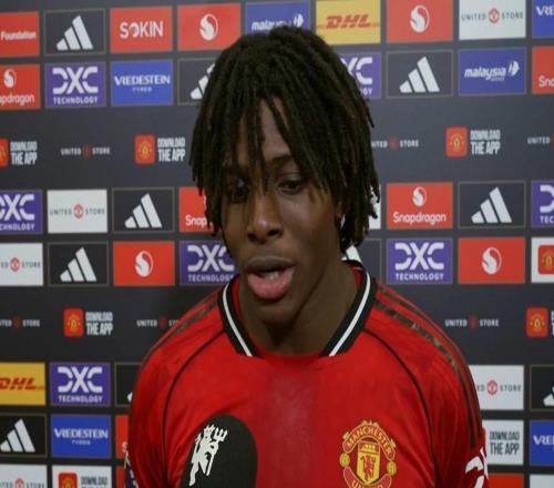 多古:乌加特也想射门我觉得当时我来踢更好,但我没看见他